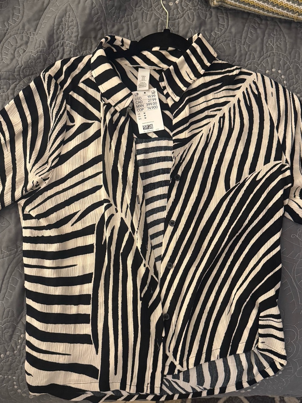 Black & Cream Striped Button-Up Shirt